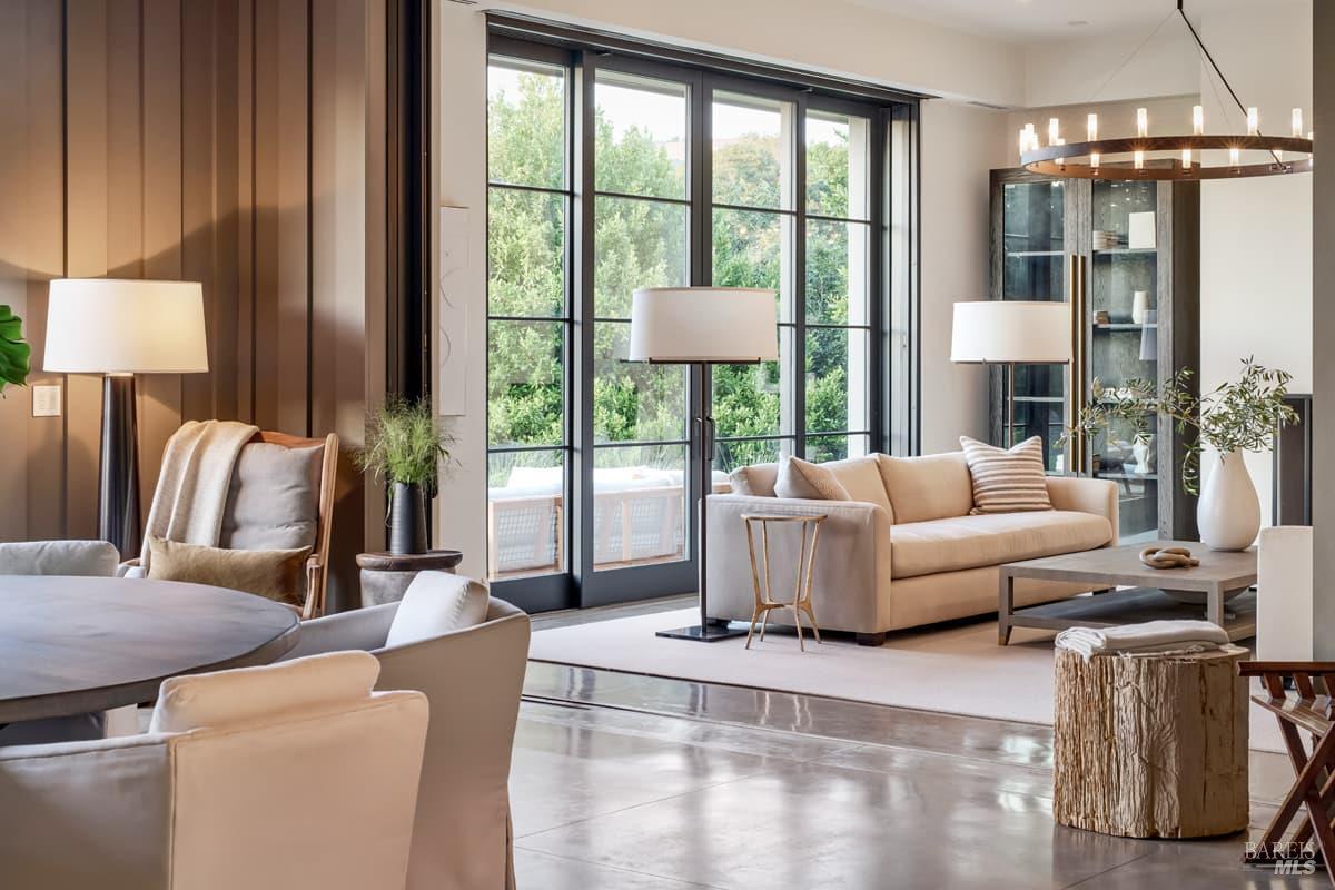 Detail Gallery Image 11 of 73 For 710 Soscol Creek Rd, Napa,  CA 94558 - 5 Beds | 5/1 Baths