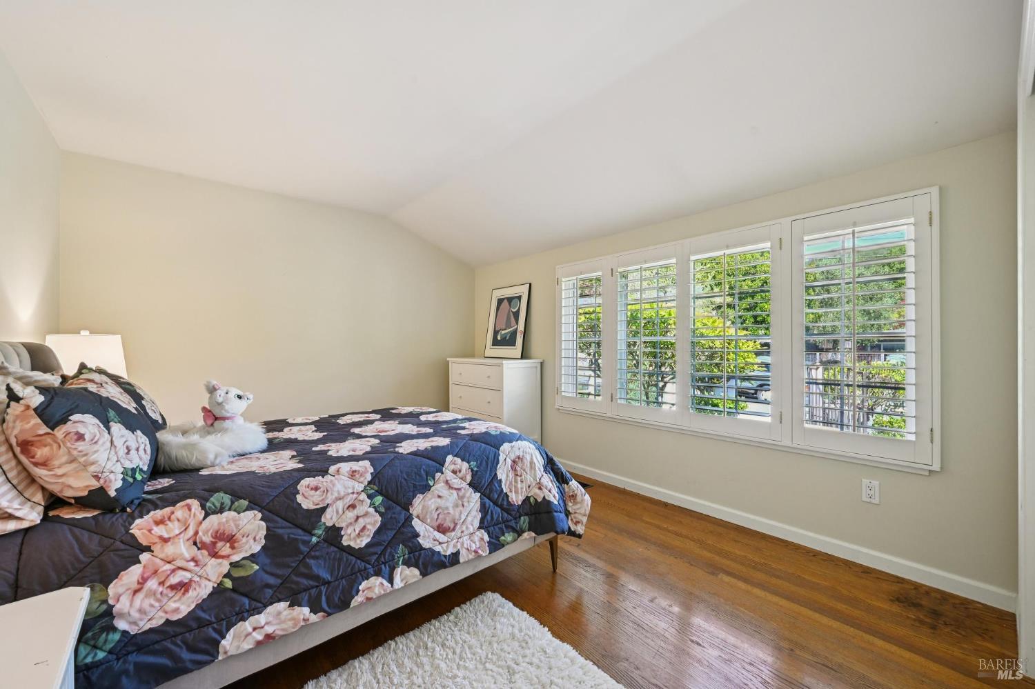 Detail Gallery Image 44 of 61 For 113 Convent Ct, San Rafael,  CA 94901 - 3 Beds | 2/2 Baths