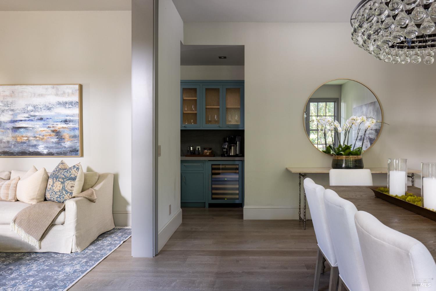 Detail Gallery Image 16 of 57 For 4504 Redwood Rd, Napa,  CA 94558 - 4 Beds | 3/1 Baths