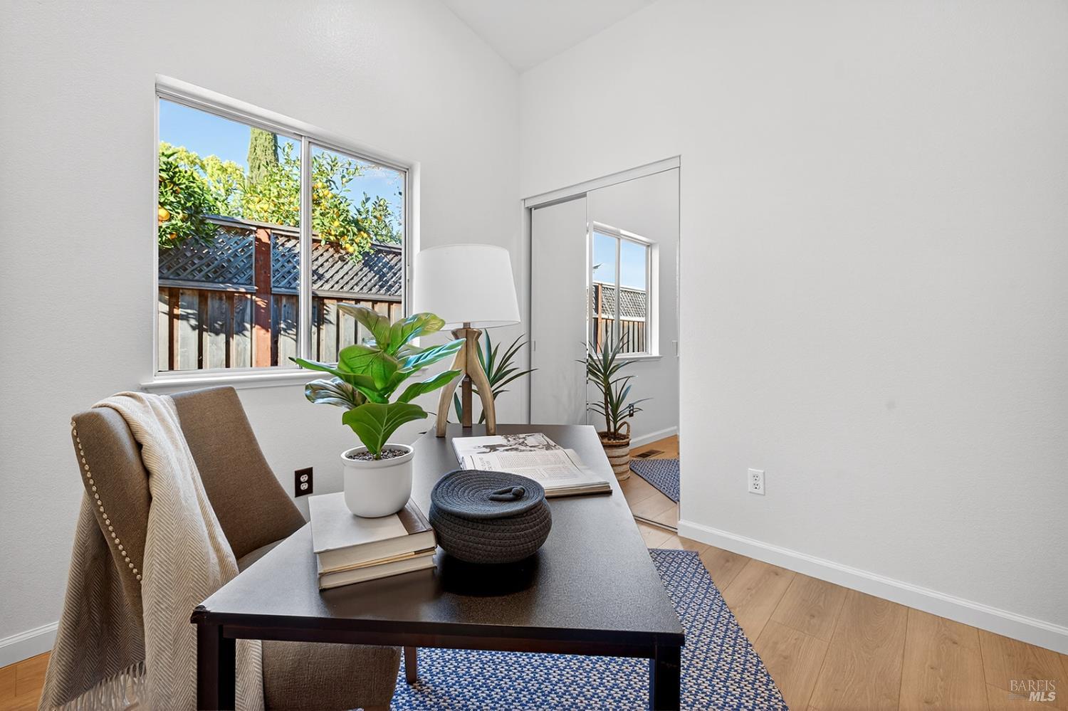 Detail Gallery Image 21 of 48 For 1056 Esparto Ct, Windsor,  CA 95492 - 3 Beds | 2 Baths