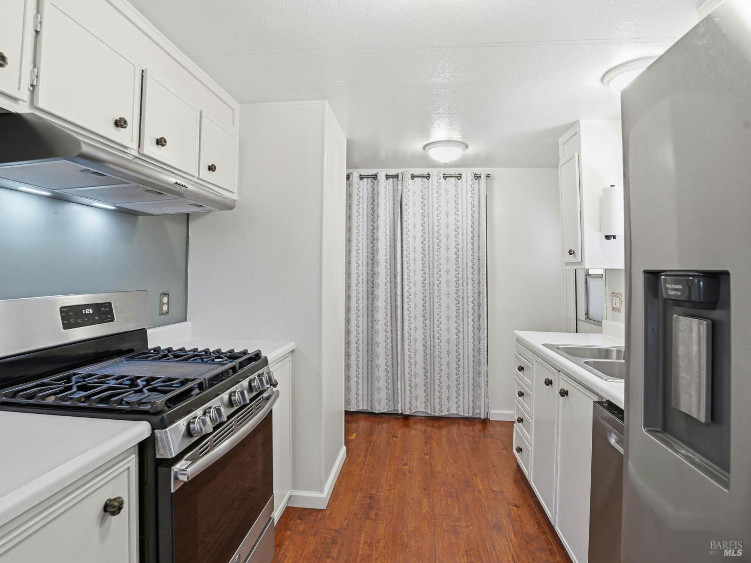 Detail Gallery Image 3 of 25 For 909 Corte Amarillo Unkn, Rohnert Park,  CA 94928 - 2 Beds | 2 Baths