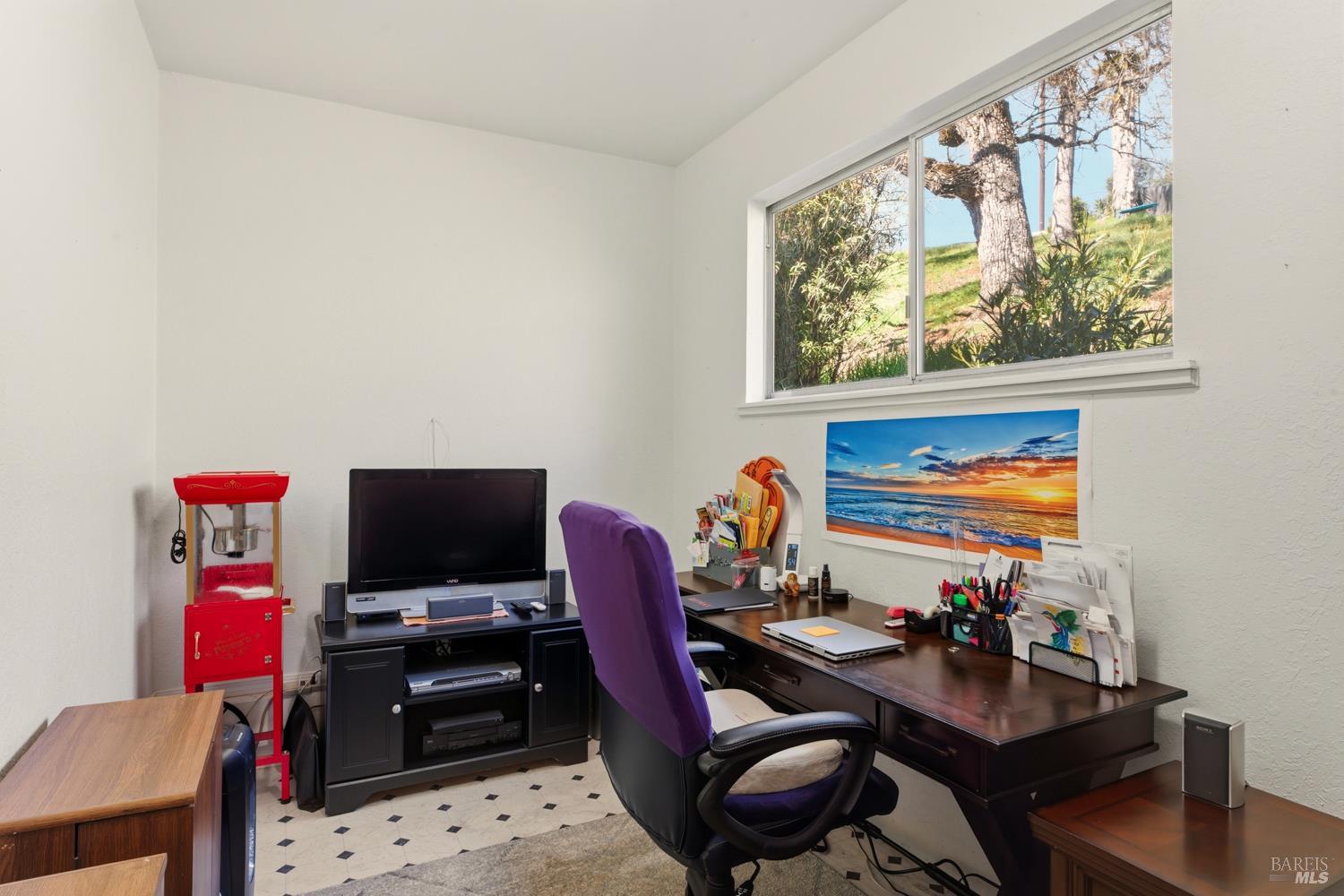 Detail Gallery Image 18 of 29 For 2960 Oak Crest Ave, Lucerne,  CA 95458 - 3 Beds | 2 Baths