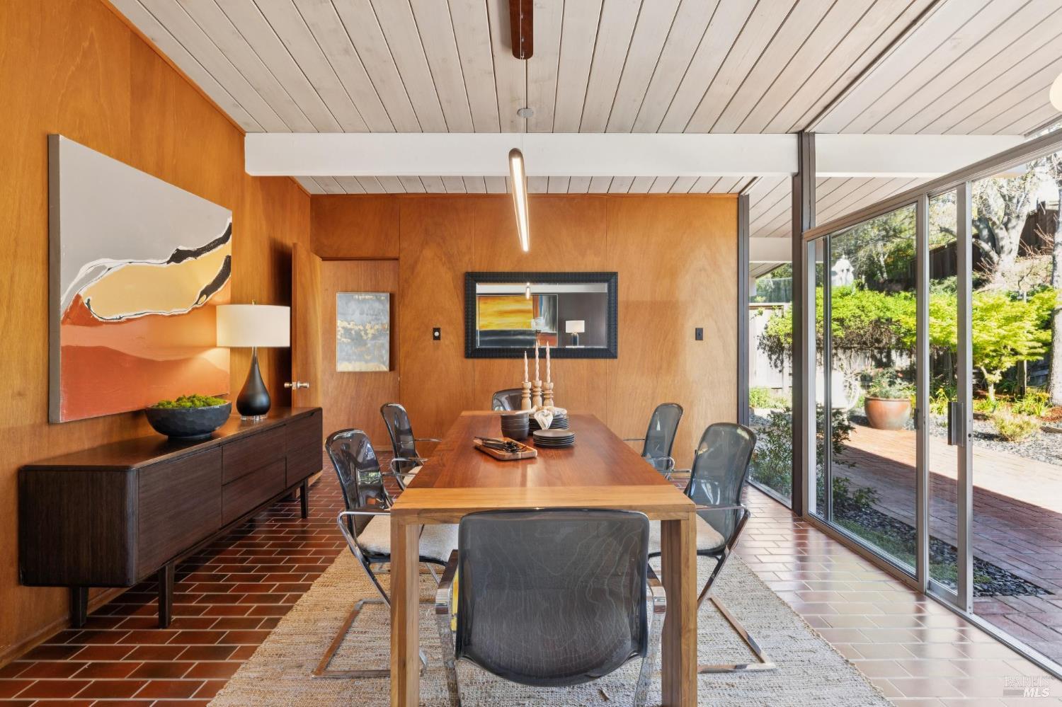 Detail Gallery Image 15 of 58 For 1200 Idylberry Rd, San Rafael,  CA 94903 - 4 Beds | 2 Baths