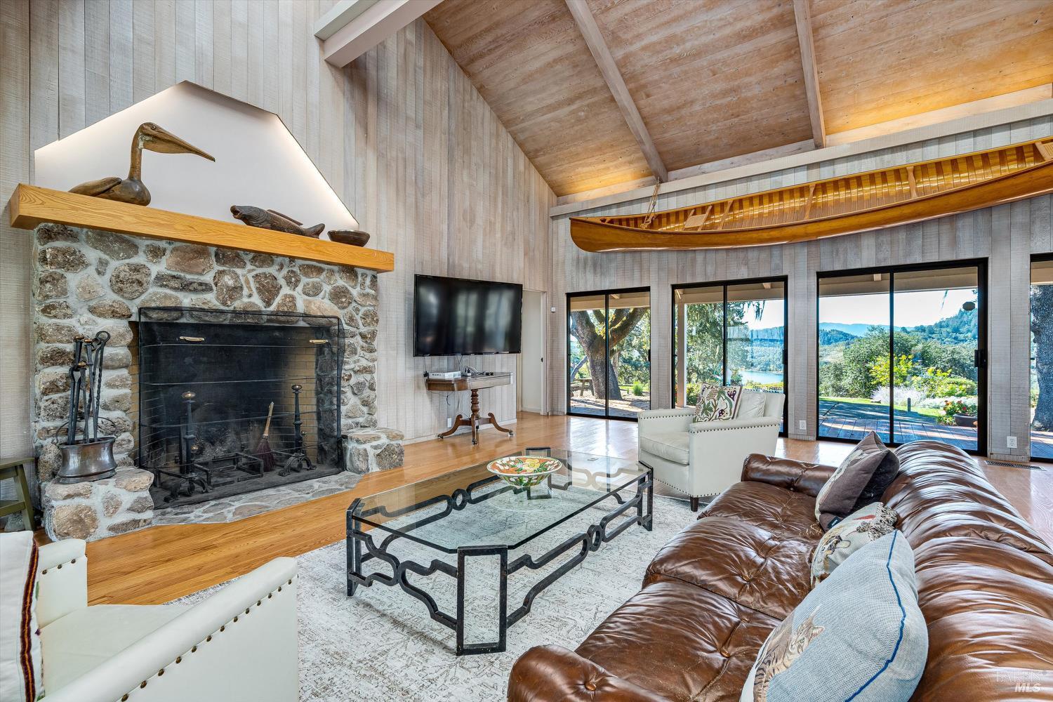 Detail Gallery Image 7 of 57 For 1740 Conn Valley Rd, Saint Helena,  CA 94574 - 3 Beds | 3/1 Baths