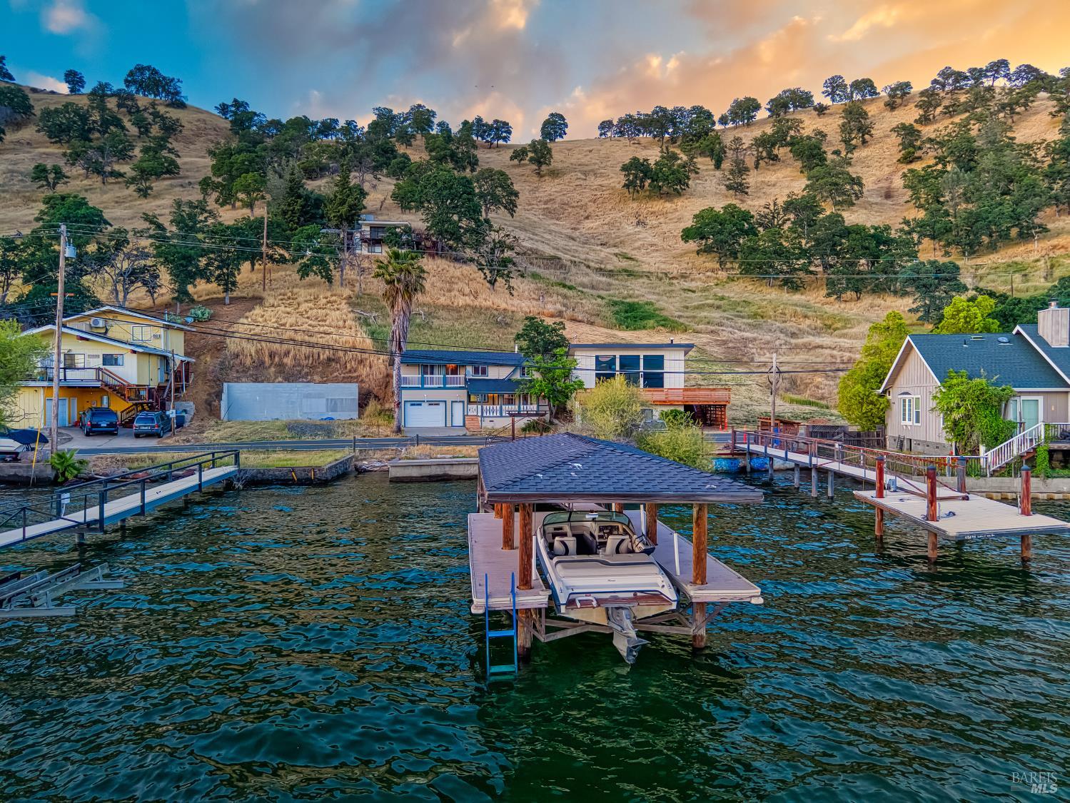 Detail Gallery Image 36 of 43 For 12620 Lakeshore Dr, Clearlake,  CA 95422 - 3 Beds | 1/1 Baths