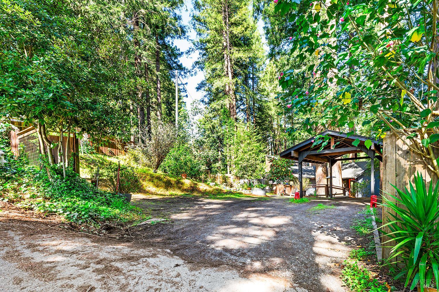 Detail Gallery Image 37 of 42 For 17450 Summit Ave, Guerneville,  CA 95446 - 3 Beds | 2 Baths