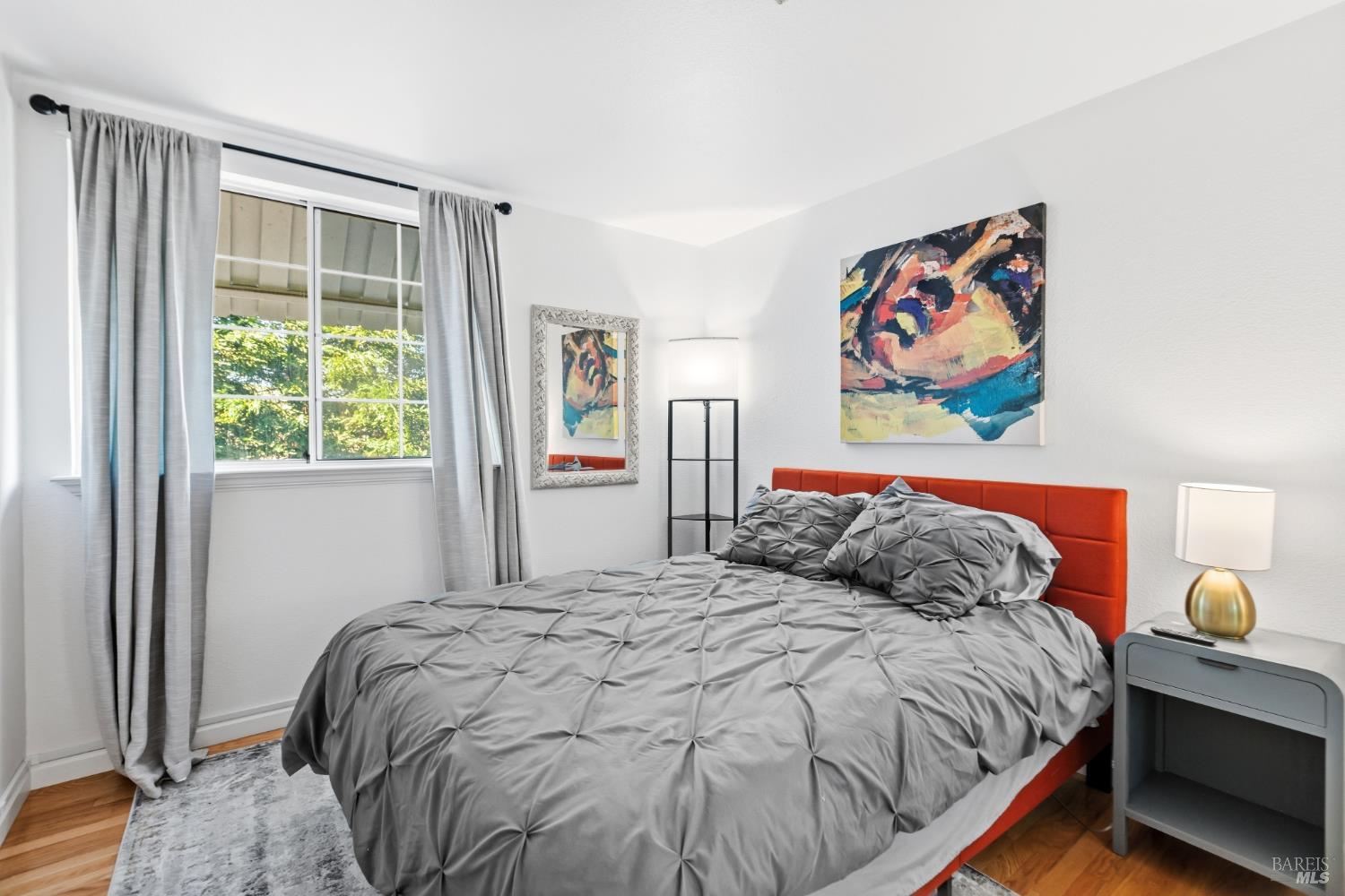 Detail Gallery Image 22 of 57 For 134 Grevillia Dr, Petaluma,  CA 94952 - 4 Beds | 3 Baths