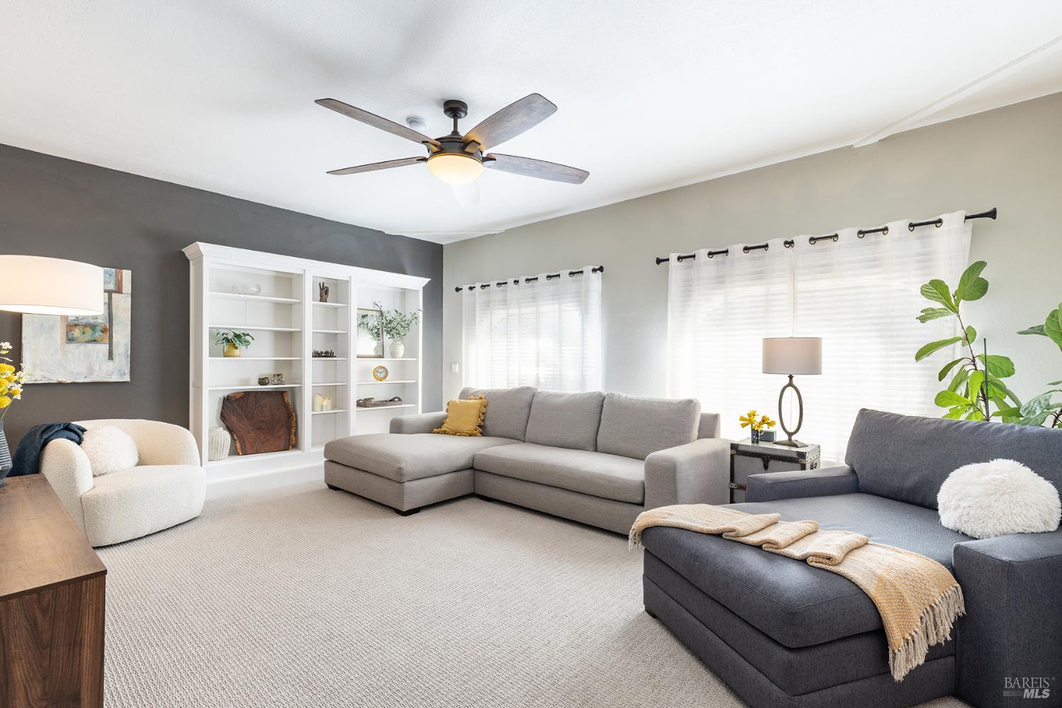 Detail Gallery Image 3 of 61 For 2409 Canin Ct, Santa Rosa,  CA 95405 - 3 Beds | 2 Baths