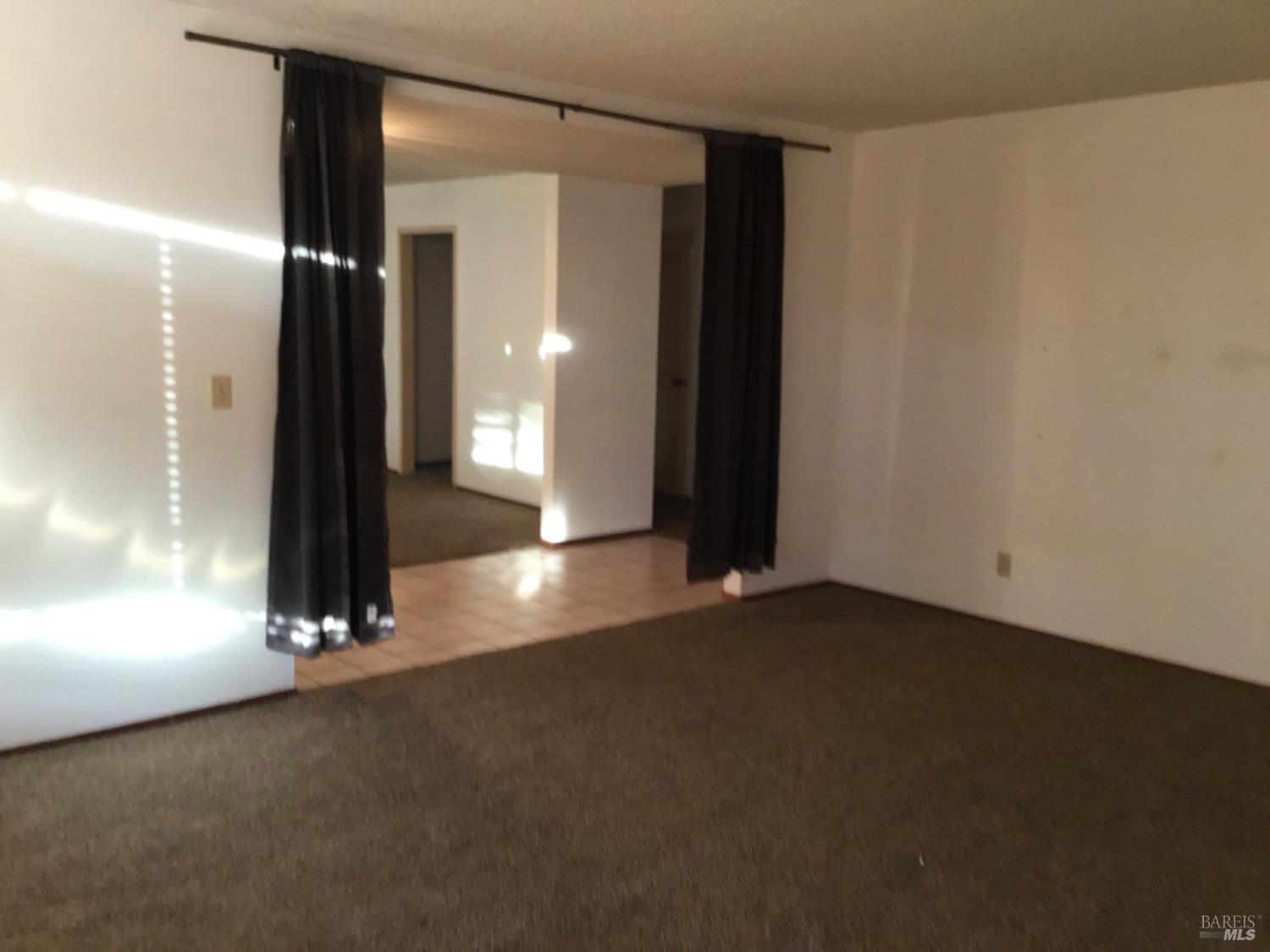 Detail Gallery Image 9 of 15 For 3280 Mustang Cir, Fairfield,  CA 94533 - 4 Beds | 2 Baths