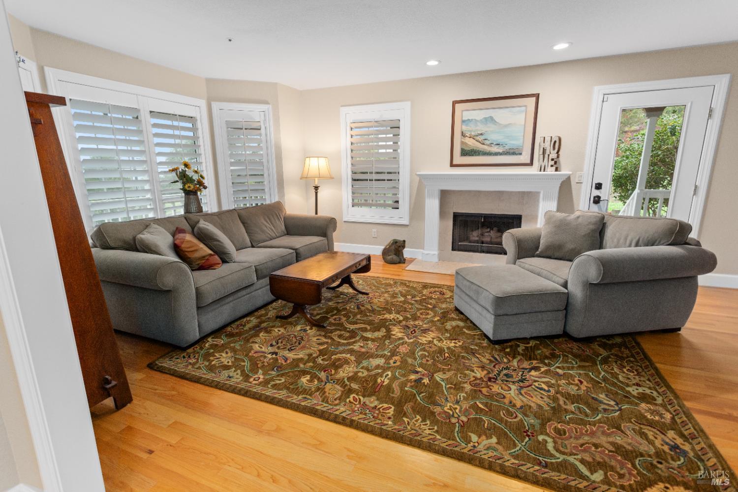 Detail Gallery Image 13 of 50 For 810 Revel Rd, Healdsburg,  CA 95448 - 4 Beds | 3 Baths