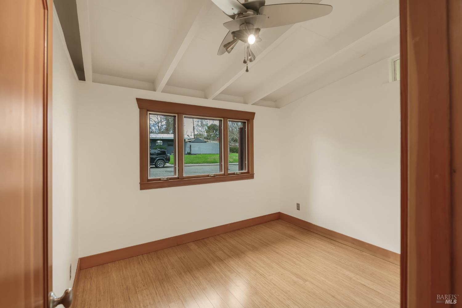 Detail Gallery Image 18 of 52 For 838 Oakwood Dr, Sonoma,  CA 95476 - 3 Beds | 2 Baths