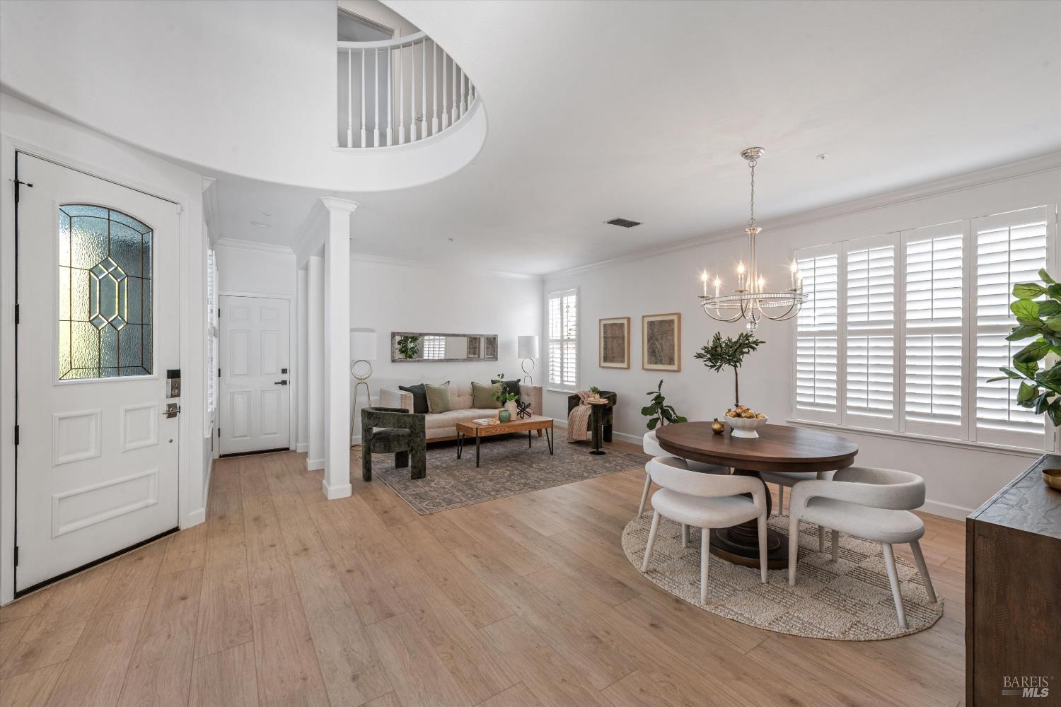 Detail Gallery Image 3 of 30 For 95 Summerbrooke Cir, Napa,  CA 94558 - 4 Beds | 3/1 Baths