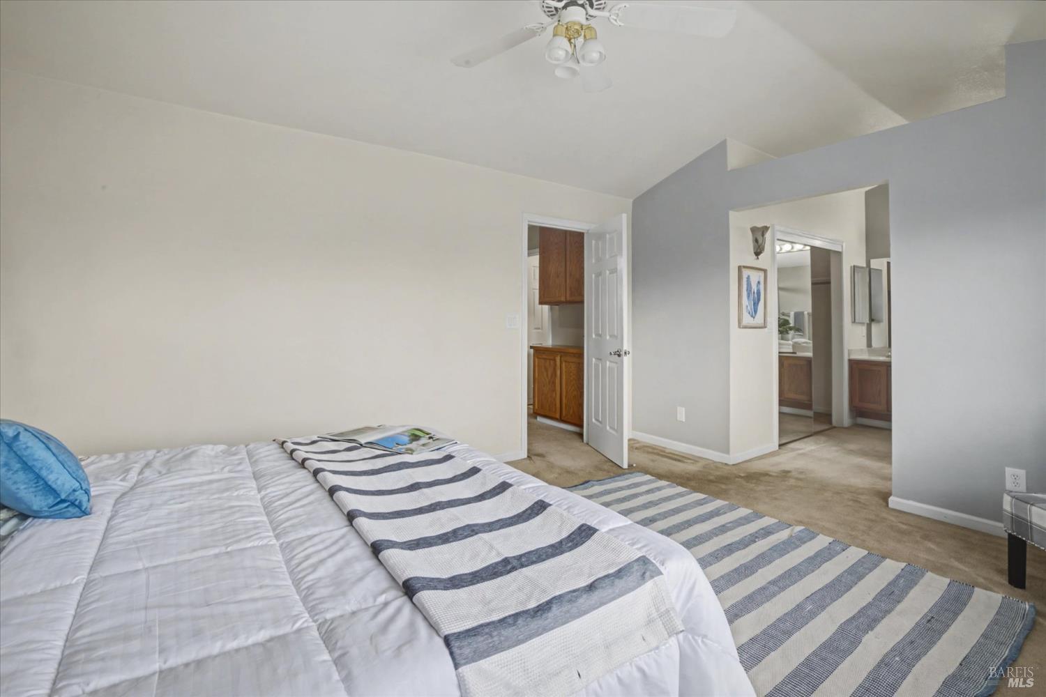 Detail Gallery Image 17 of 51 For 1030 Fox Hound Rd, Vacaville,  CA 95687 - 4 Beds | 2/1 Baths