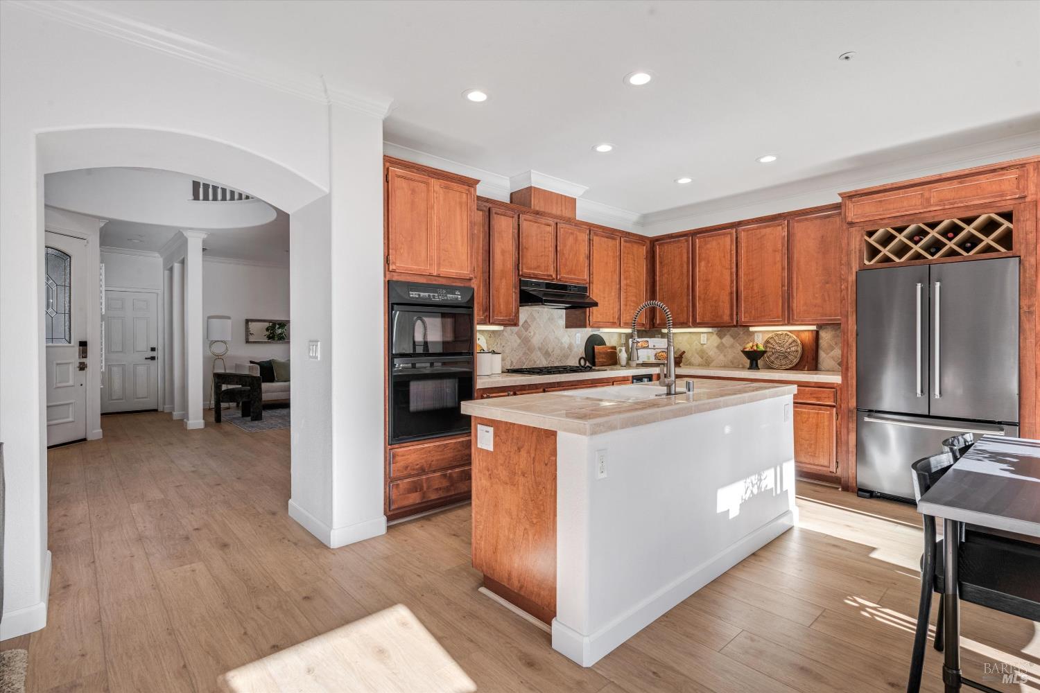 Detail Gallery Image 5 of 30 For 95 Summerbrooke Cir, Napa,  CA 94558 - 4 Beds | 3/1 Baths