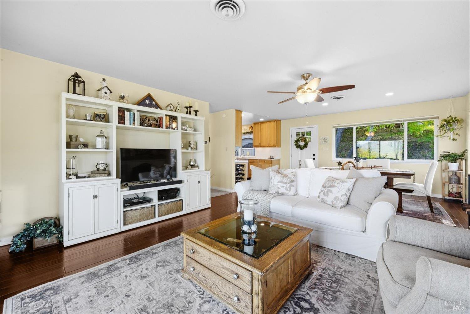 Detail Gallery Image 22 of 45 For 1380 Steele Canyon Rd, Napa,  CA 94558 - 2 Beds | 1/1 Baths