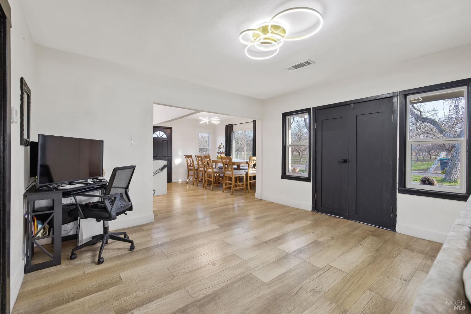 Detail Gallery Image 23 of 57 For 31460 Road 160 Rd, Visalia,  CA 93292 - 4 Beds | 3 Baths