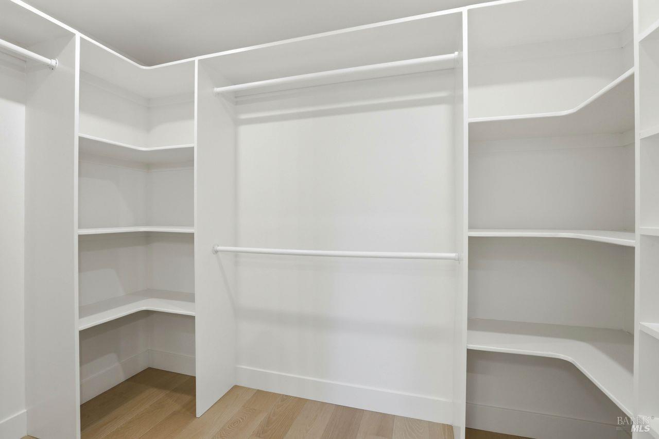 Detail Gallery Image 29 of 37 For 41 Park Dr, San Anselmo,  CA 94960 - 3 Beds | 2/1 Baths