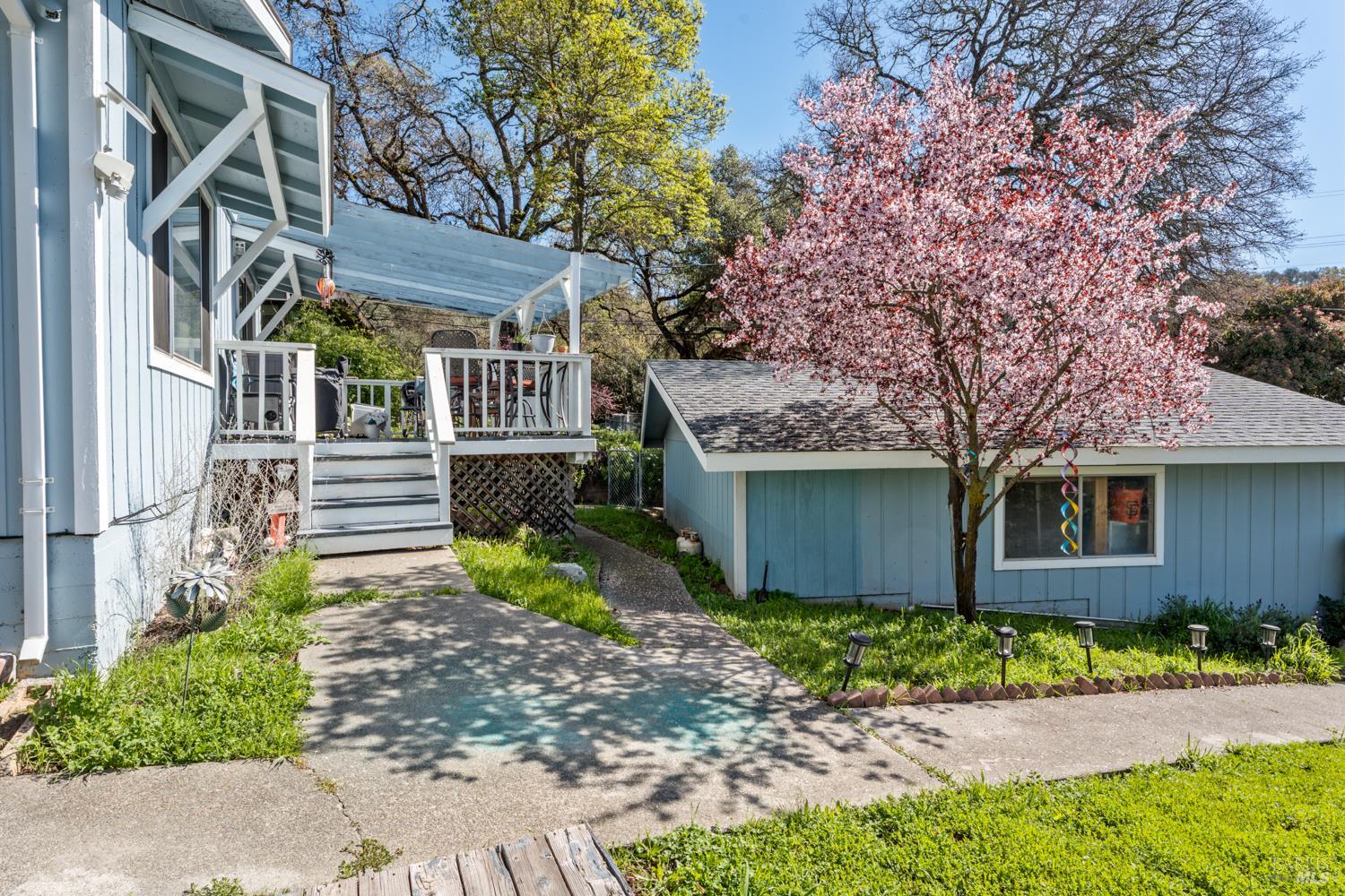 Detail Gallery Image 20 of 29 For 2960 Oak Crest Ave, Lucerne,  CA 95458 - 3 Beds | 2 Baths