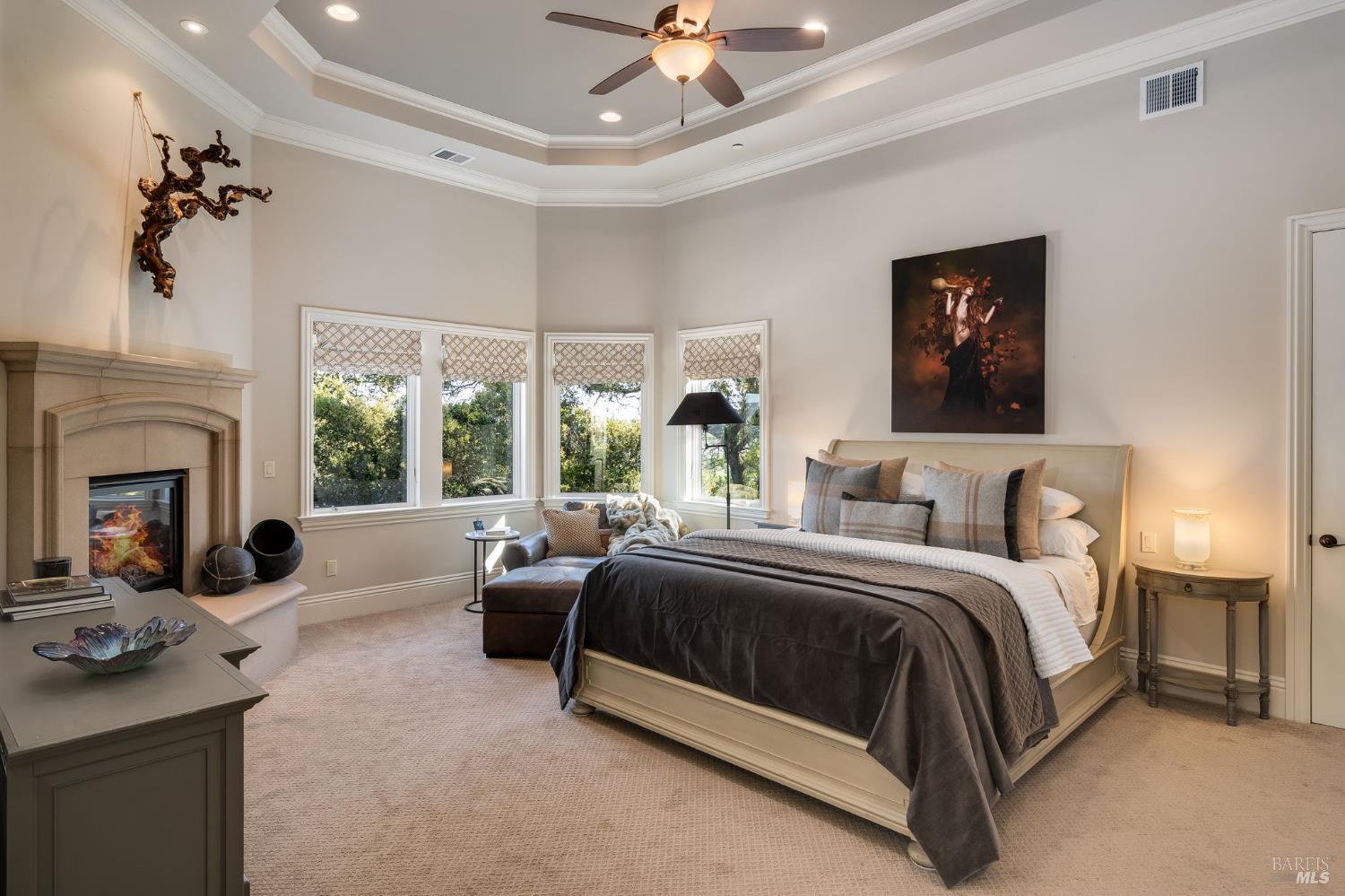 Detail Gallery Image 36 of 68 For 10 Canterbury Dr, Napa,  CA 94558 - 3 Beds | 3/1 Baths