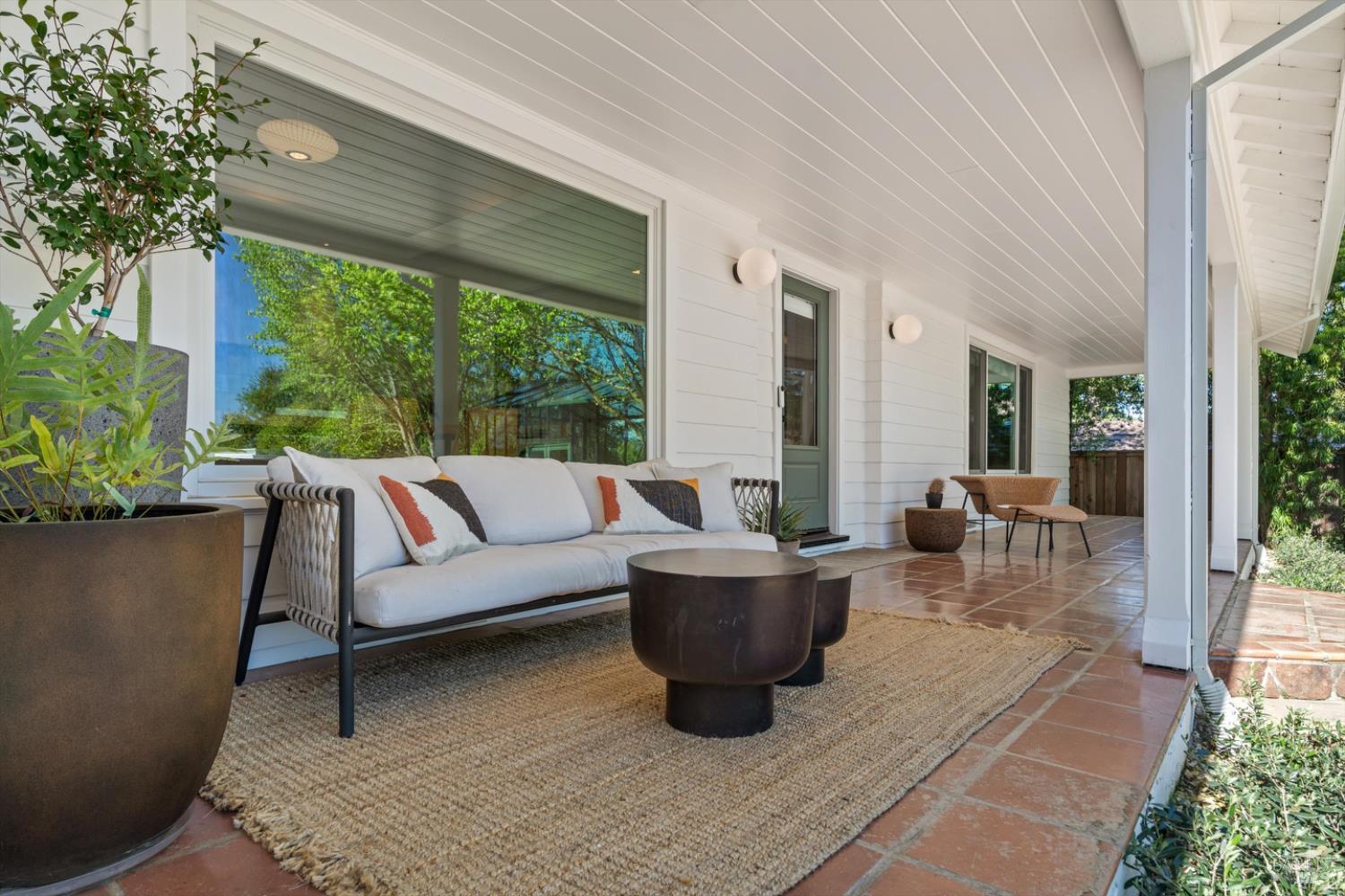 Detail Gallery Image 30 of 70 For 1236 N Fitch Mountain Rd, Healdsburg,  CA 95448 - 3 Beds | 2/1 Baths