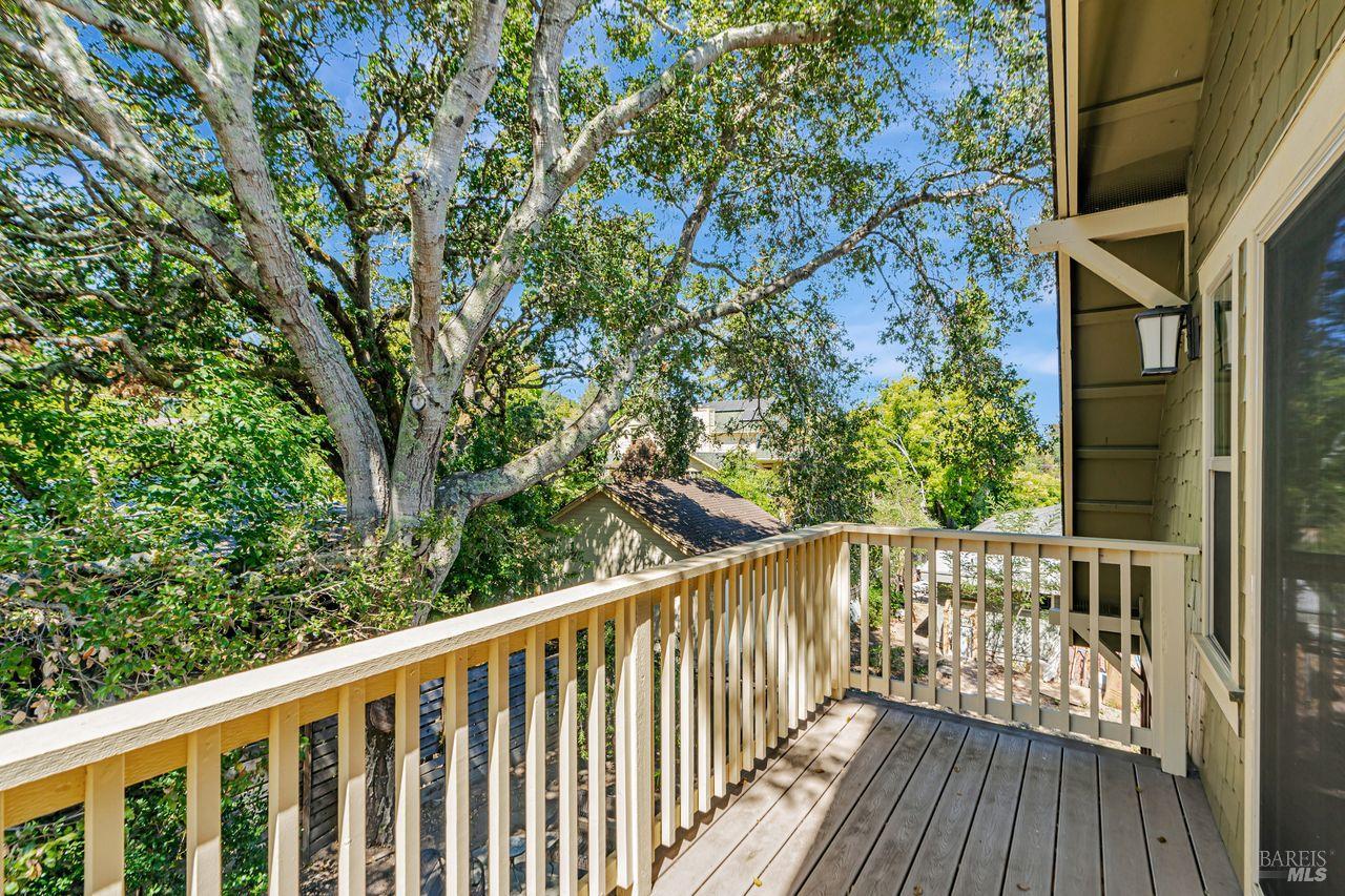 Detail Gallery Image 33 of 59 For 830 Litchfield Ave, Sebastopol,  CA 95472 - 4 Beds | 3 Baths