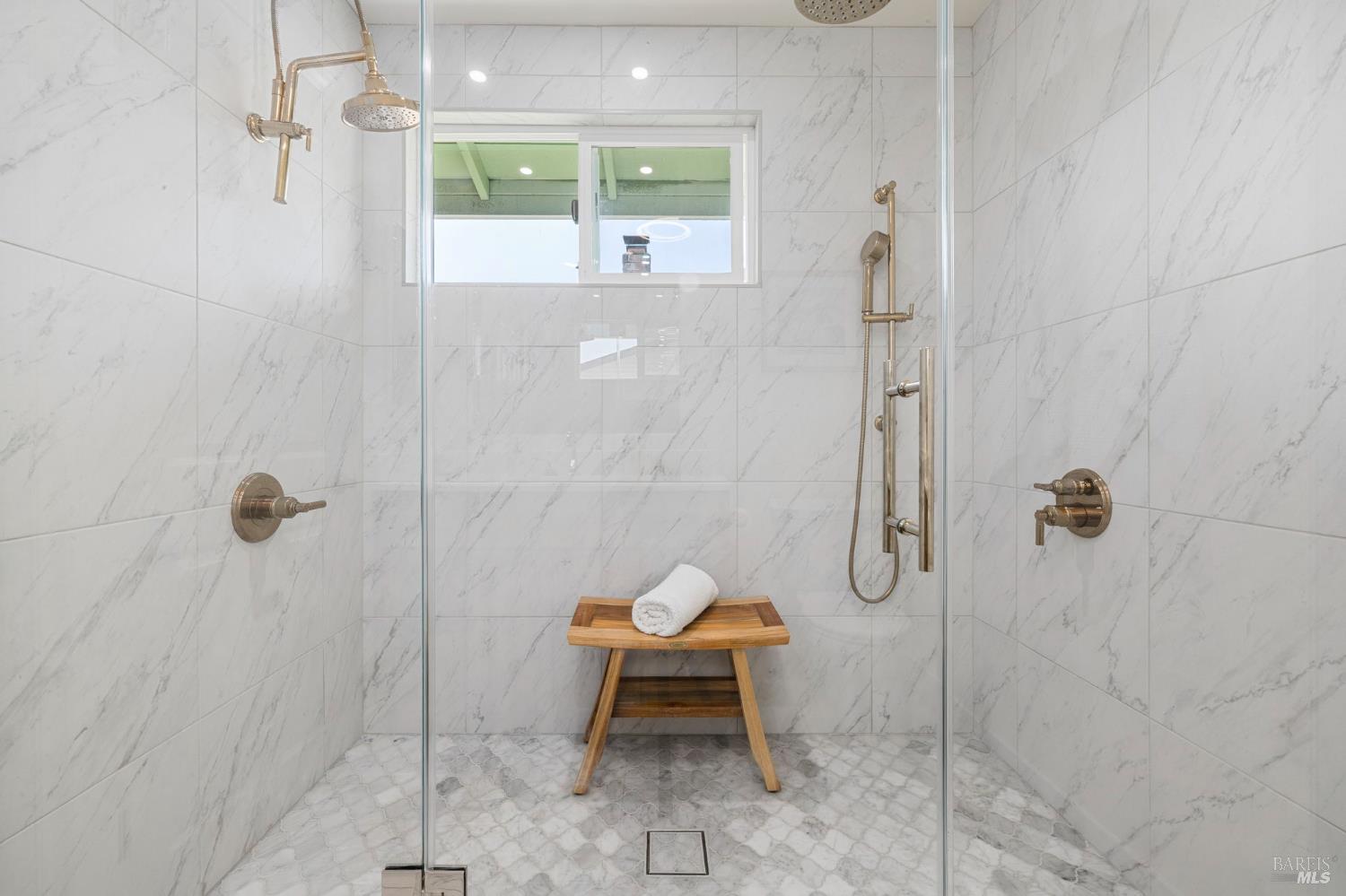 Detail Gallery Image 23 of 41 For 5328 Daniel Dr, Rohnert Park,  CA 94928 - 4 Beds | 3 Baths