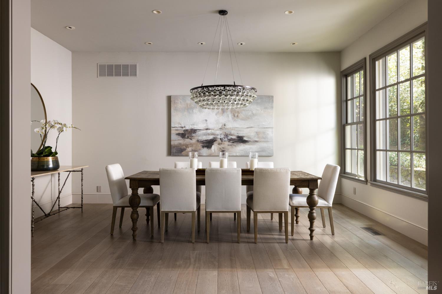 Detail Gallery Image 12 of 57 For 4504 Redwood Rd, Napa,  CA 94558 - 4 Beds | 3/1 Baths