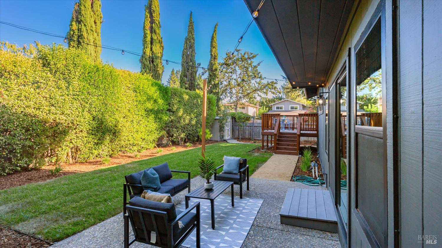 Detail Gallery Image 43 of 48 For 690 Hudson Ct, Sonoma,  CA 95476 - 4 Beds | 3 Baths