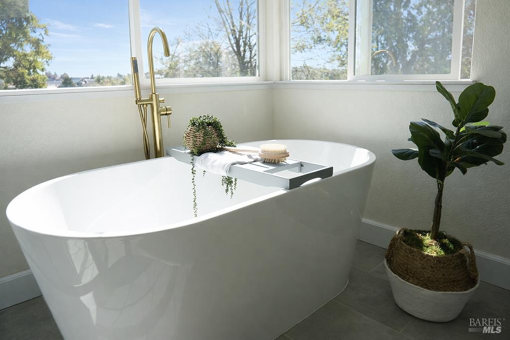 Detail Gallery Image 30 of 35 For 454 Harvest Cir, Vacaville,  CA 95687 - 5 Beds | 3 Baths