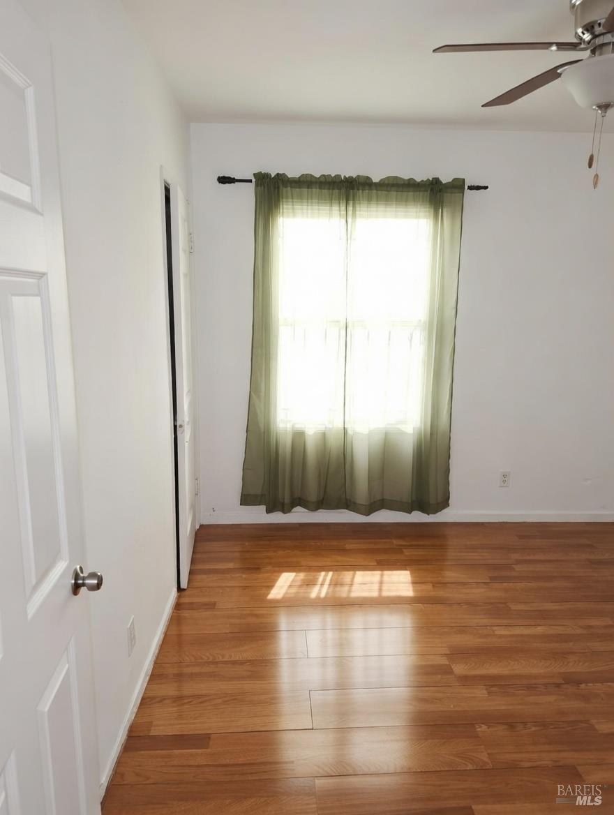 Detail Gallery Image 9 of 19 For 1029 73rd Ave, Oakland,  CA 94621 - 2 Beds | 1 Baths