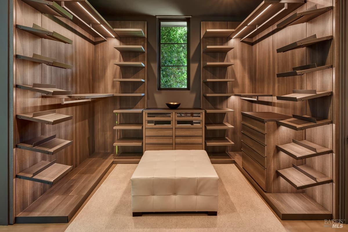 Detail Gallery Image 36 of 73 For 710 Soscol Creek Rd, Napa,  CA 94558 - 5 Beds | 5/1 Baths