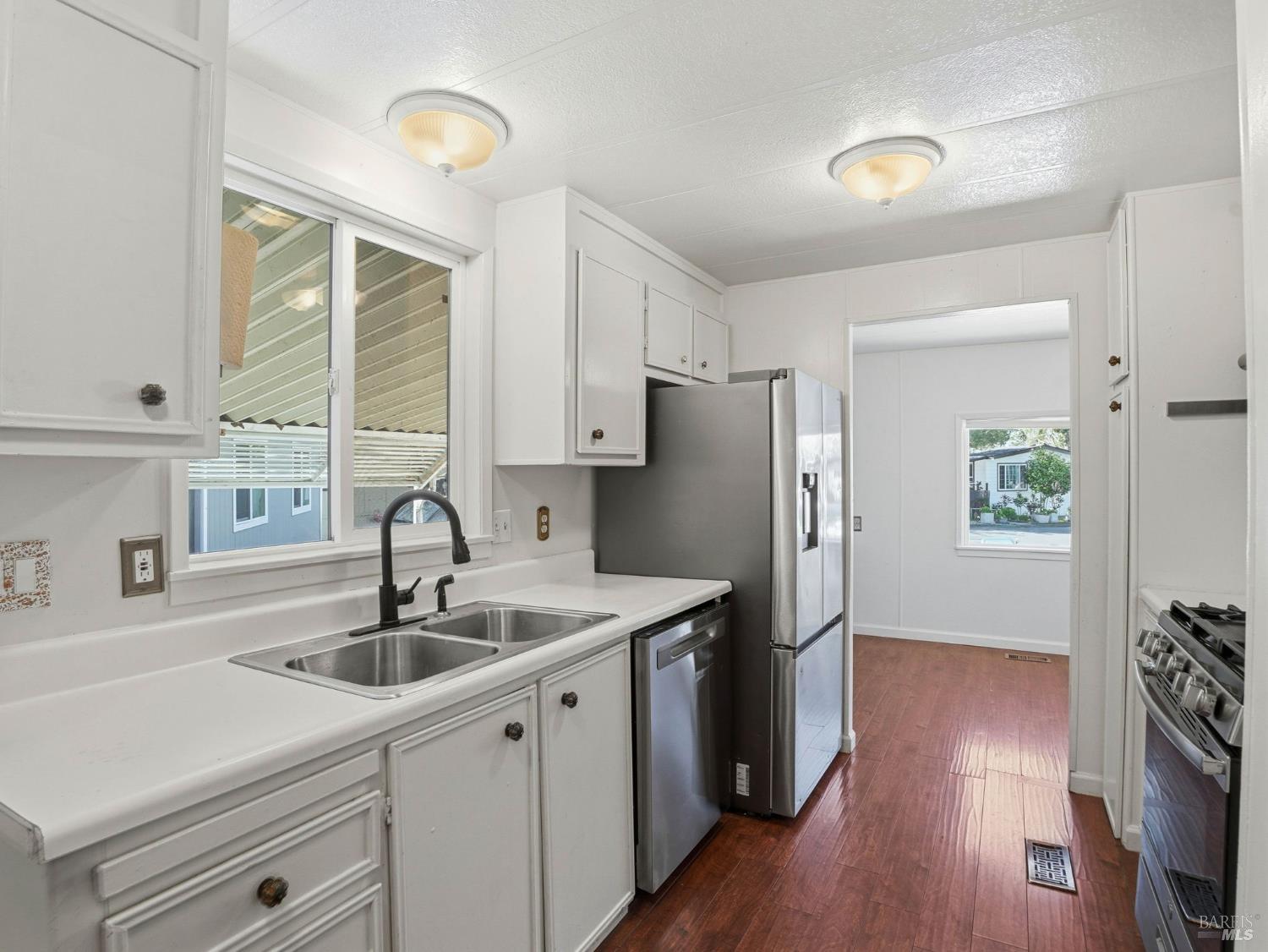 Detail Gallery Image 2 of 25 For 909 Corte Amarillo Unkn, Rohnert Park,  CA 94928 - 2 Beds | 2 Baths