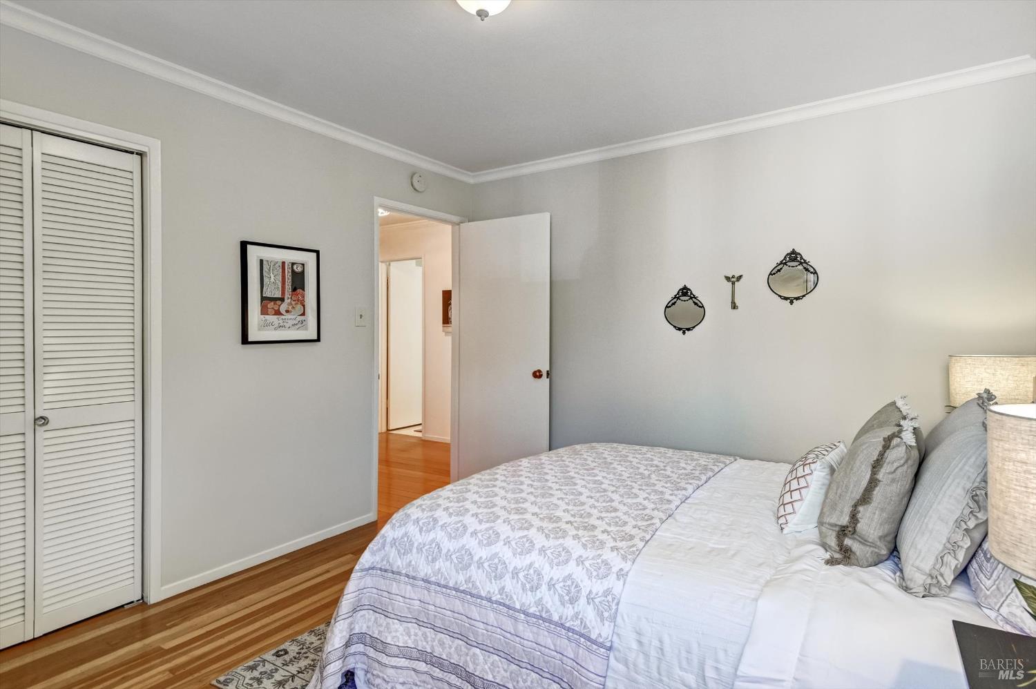 Detail Gallery Image 25 of 36 For 28 Hillcrest Dr, San Rafael,  CA 94901 - 2 Beds | 2 Baths