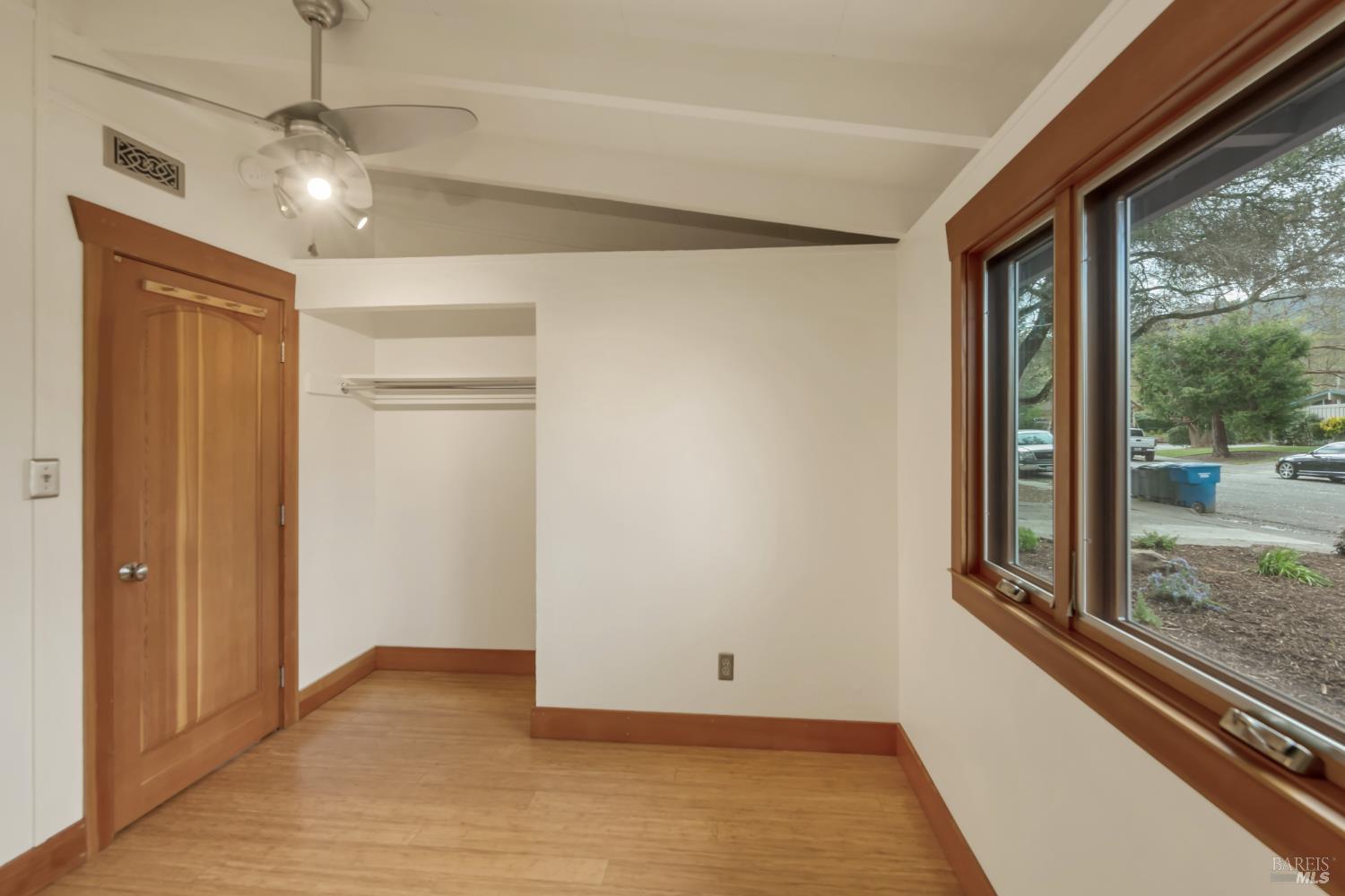 Detail Gallery Image 20 of 52 For 838 Oakwood Dr, Sonoma,  CA 95476 - 3 Beds | 2 Baths