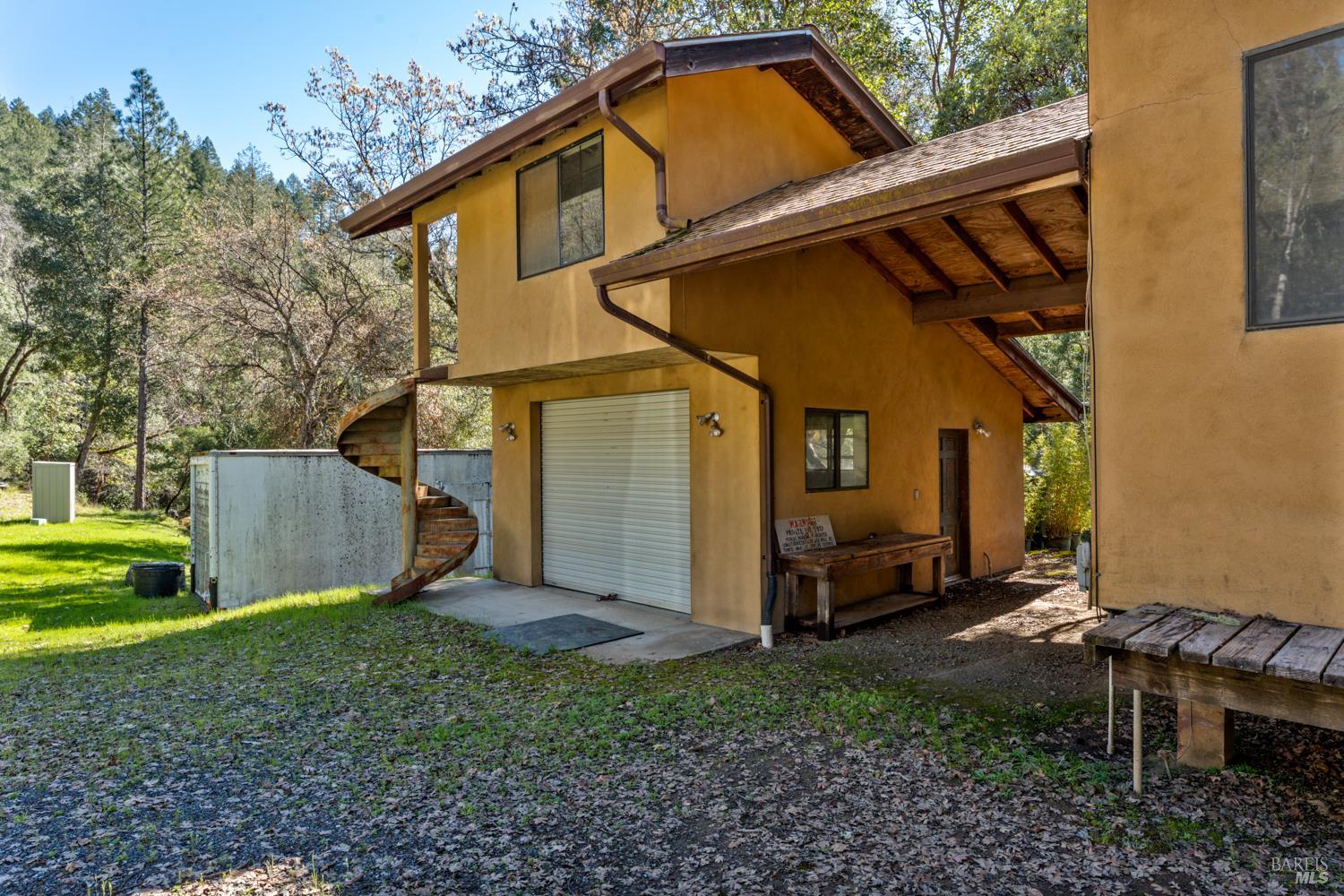 Detail Gallery Image 28 of 41 For 18210 Old Ukiah Pine Rd, Potter Valley,  CA 95469 - 3 Beds | 2 Baths