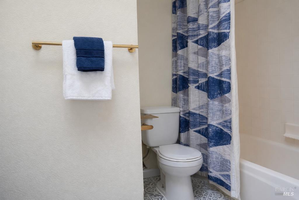 Detail Gallery Image 23 of 35 For 454 Harvest Cir, Vacaville,  CA 95687 - 5 Beds | 3 Baths