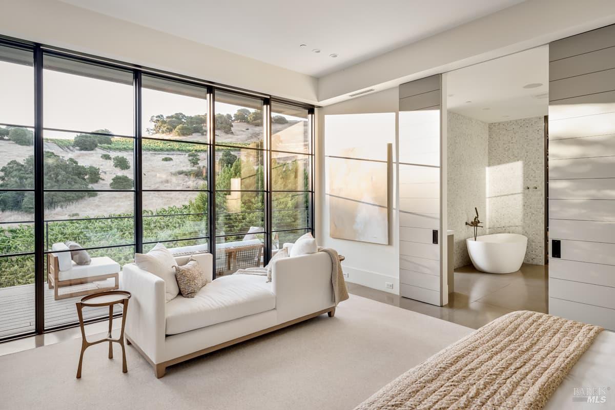 Detail Gallery Image 33 of 73 For 710 Soscol Creek Rd, Napa,  CA 94558 - 5 Beds | 5/1 Baths