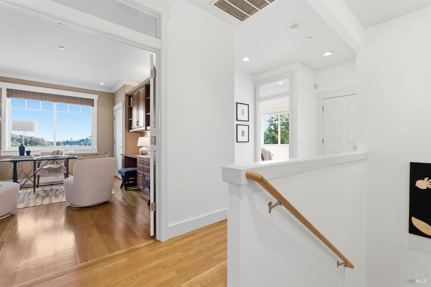 Detail Gallery Image 42 of 58 For 711 Forest Way, Mill Valley,  CA 94941 - 4 Beds | 3/1 Baths