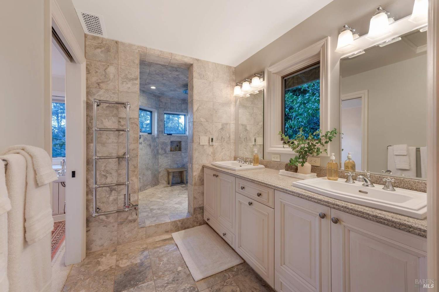 Detail Gallery Image 23 of 46 For 11799 Barnett Valley Rd, Sebastopol,  CA 95472 - 3 Beds | 5/1 Baths