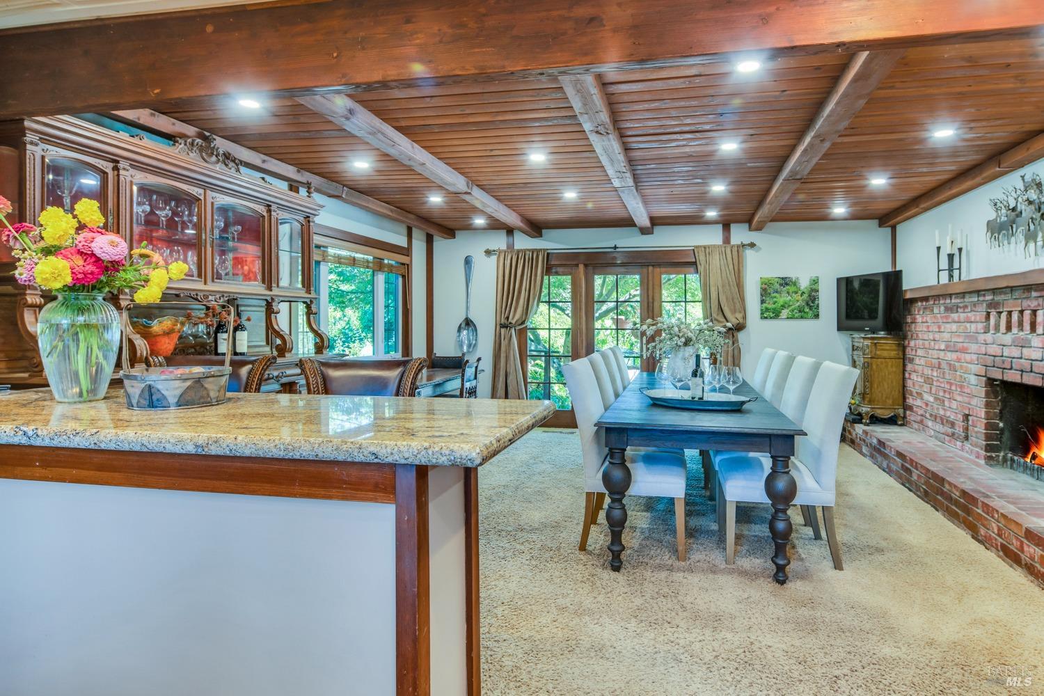 Detail Gallery Image 23 of 95 For 4038 E 3rd Ave, Napa,  CA 94558 - 4 Beds | 3 Baths