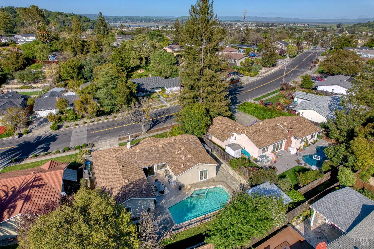 Detail Gallery Image 43 of 47 For 237 Alameda De La Loma Unkn, Novato,  CA 94949 - 3 Beds | 3 Baths