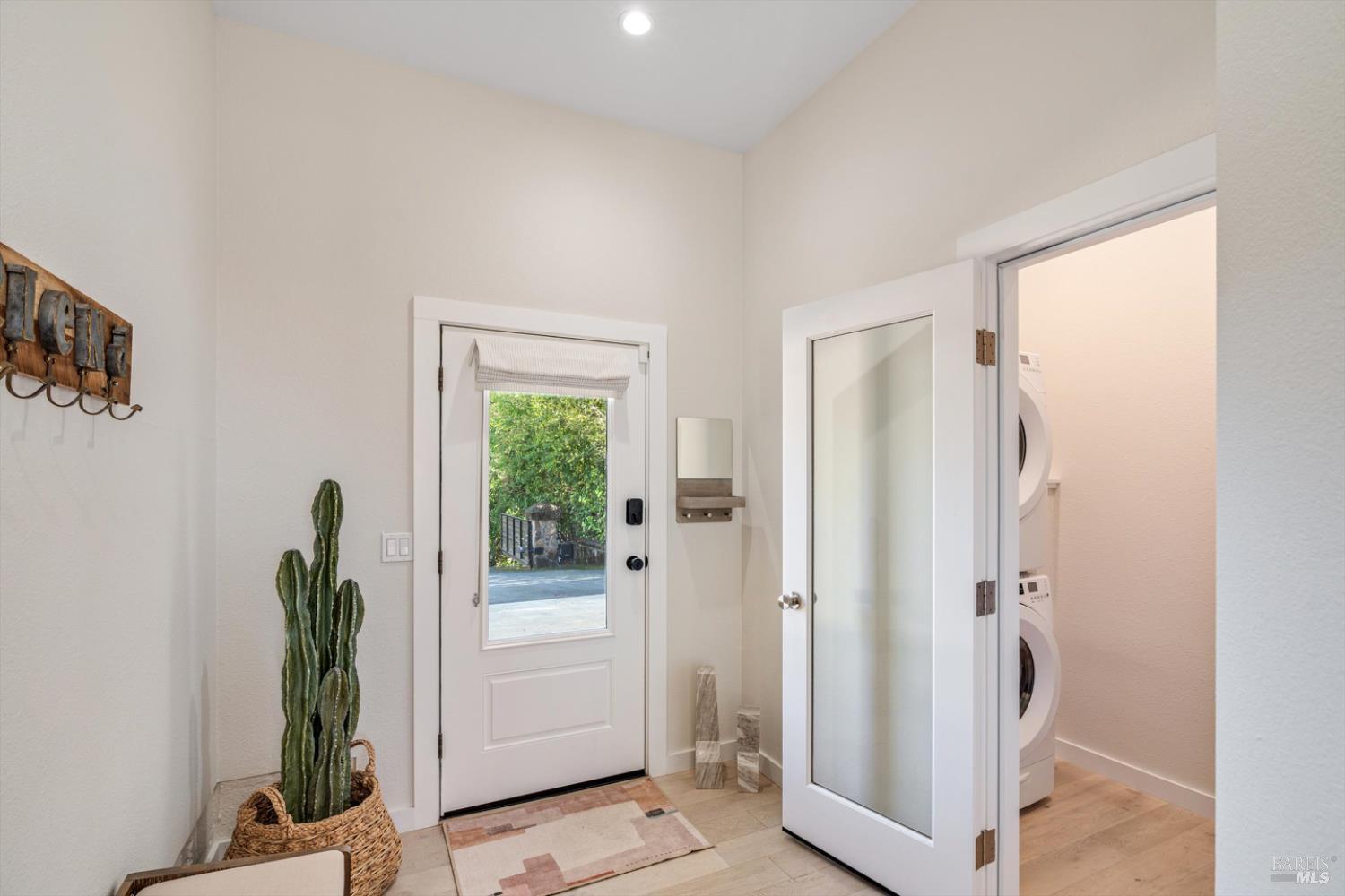 Detail Gallery Image 42 of 70 For 1236 N Fitch Mountain Rd, Healdsburg,  CA 95448 - 3 Beds | 2/1 Baths