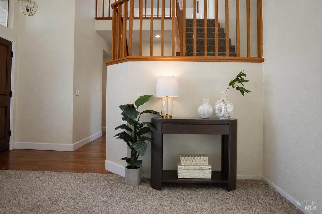 Detail Gallery Image 6 of 35 For 454 Harvest Cir, Vacaville,  CA 95687 - 5 Beds | 3 Baths