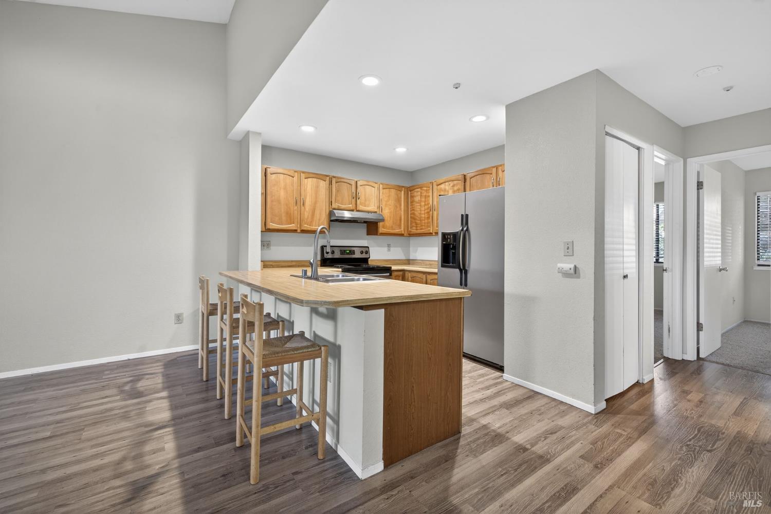 Detail Gallery Image 8 of 20 For 106 Nicholas Ct, Cotati,  CA 94931 - 2 Beds | 1 Baths