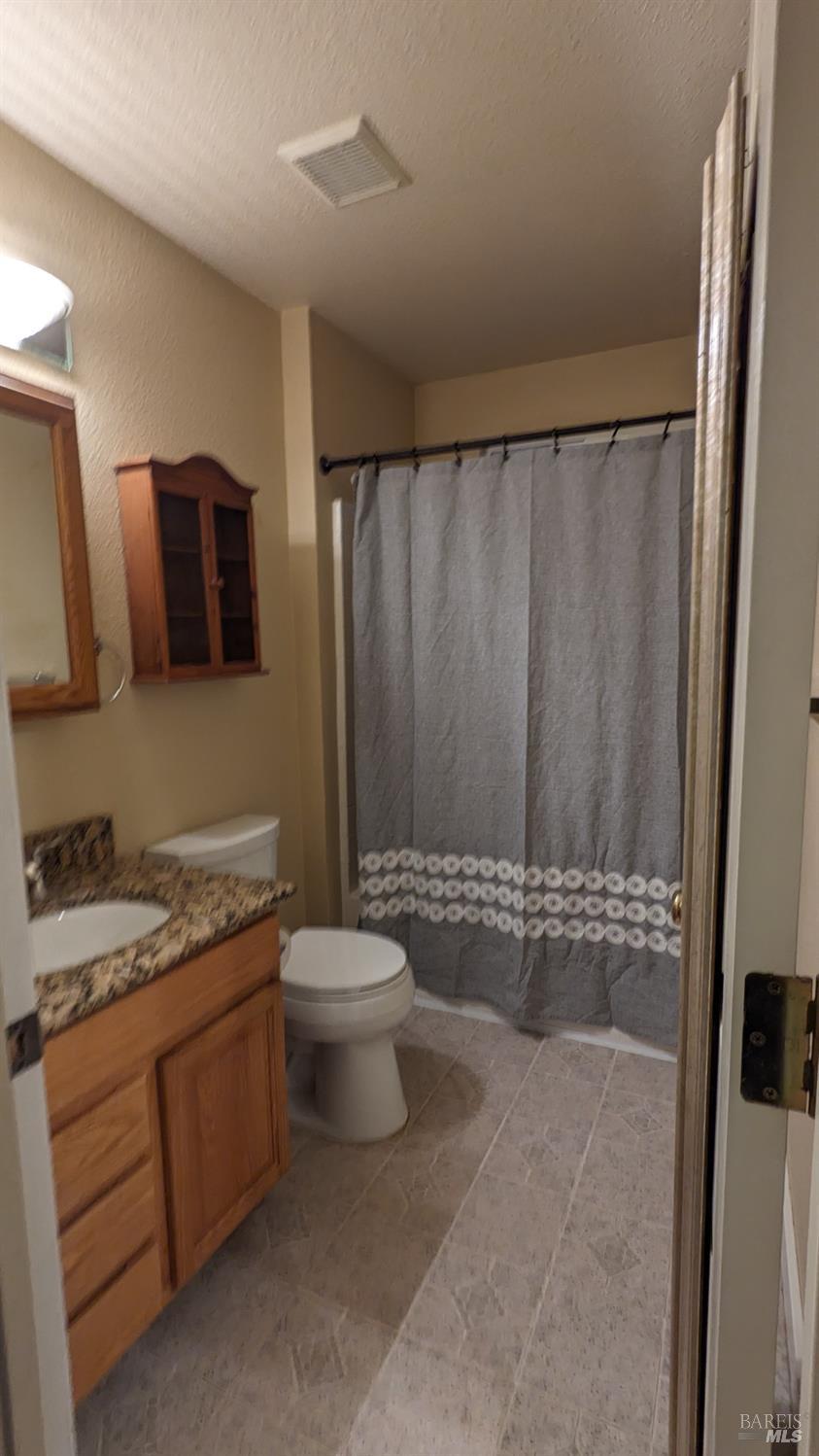 Detail Gallery Image 11 of 24 For 19026 Hidden Valley Rd, Guerneville,  CA 95446 - 3 Beds | 2 Baths