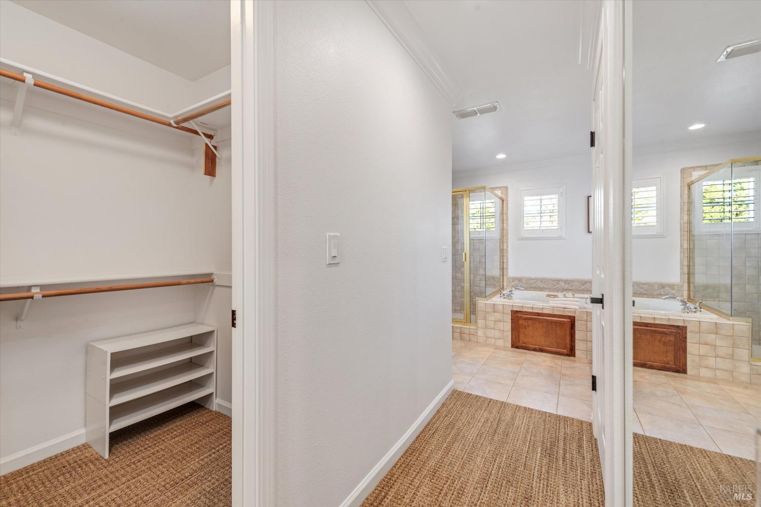 Detail Gallery Image 17 of 30 For 95 Summerbrooke Cir, Napa,  CA 94558 - 4 Beds | 3/1 Baths