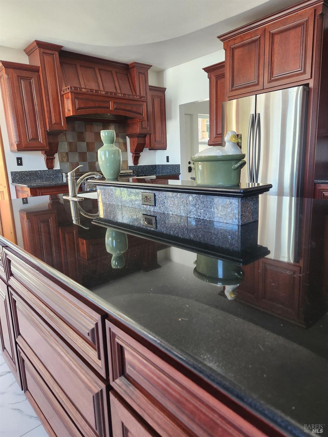 Detail Gallery Image 32 of 57 For 1051 S Main St, Willits,  CA 95490 - 3 Beds | 4 Baths