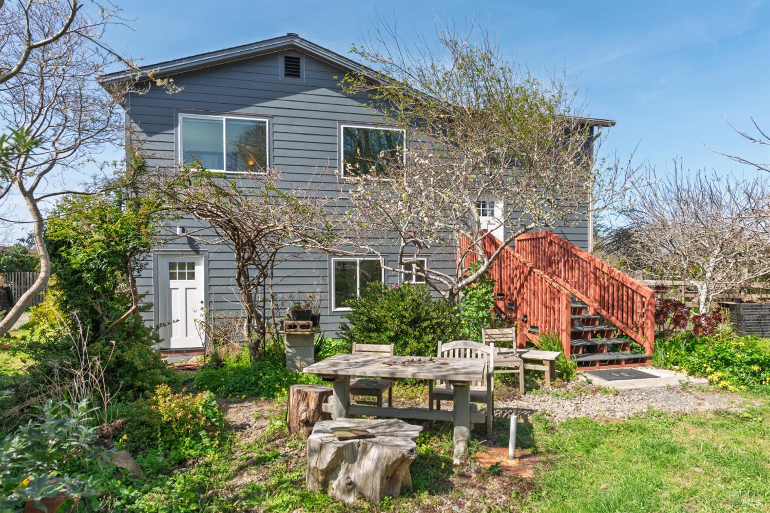 Detail Gallery Image 19 of 40 For 44120 Biaggi Rd, Manchester,  CA 95459 - 2 Beds | 2/1 Baths