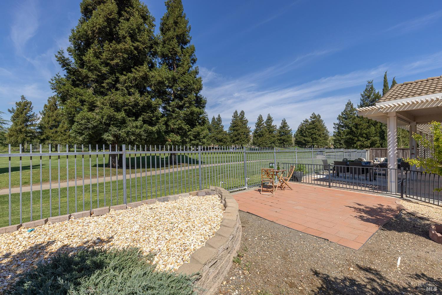 Detail Gallery Image 44 of 56 For 3896 Doral Dr, Fairfield,  CA 94533 - 4 Beds | 2 Baths