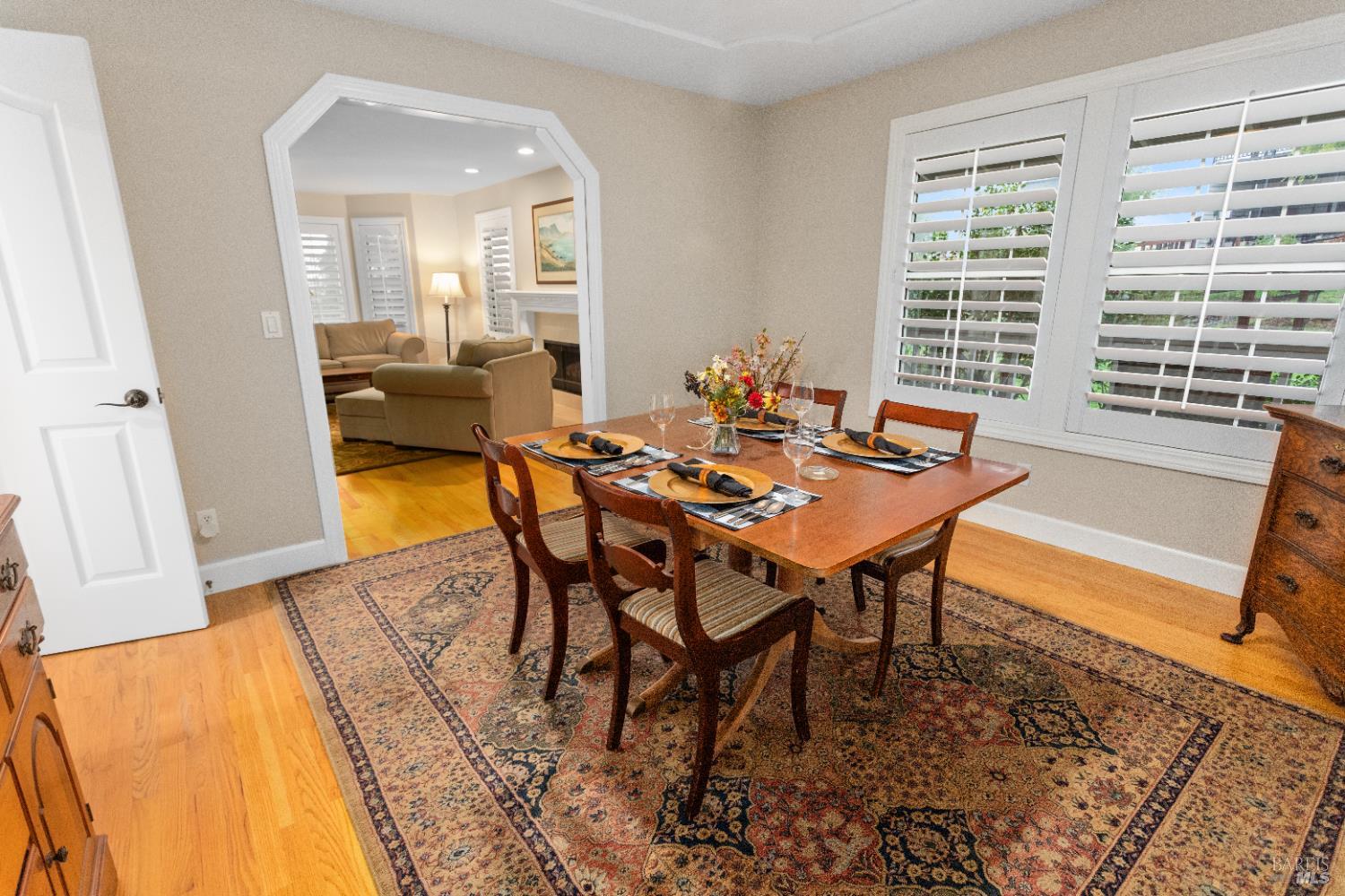 Detail Gallery Image 15 of 50 For 810 Revel Rd, Healdsburg,  CA 95448 - 4 Beds | 3 Baths